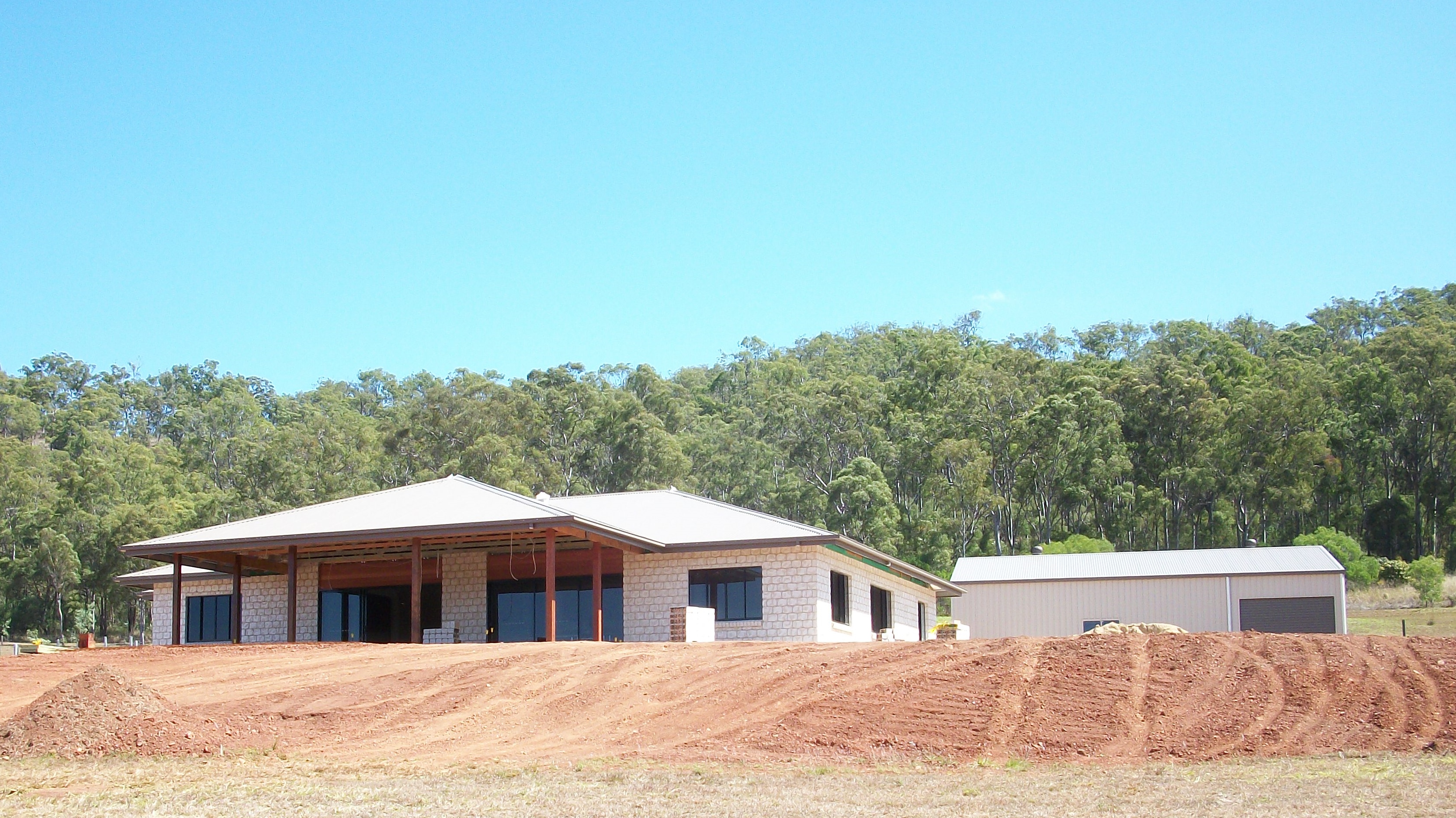 2Monaros Builder Beaufort Ballarat